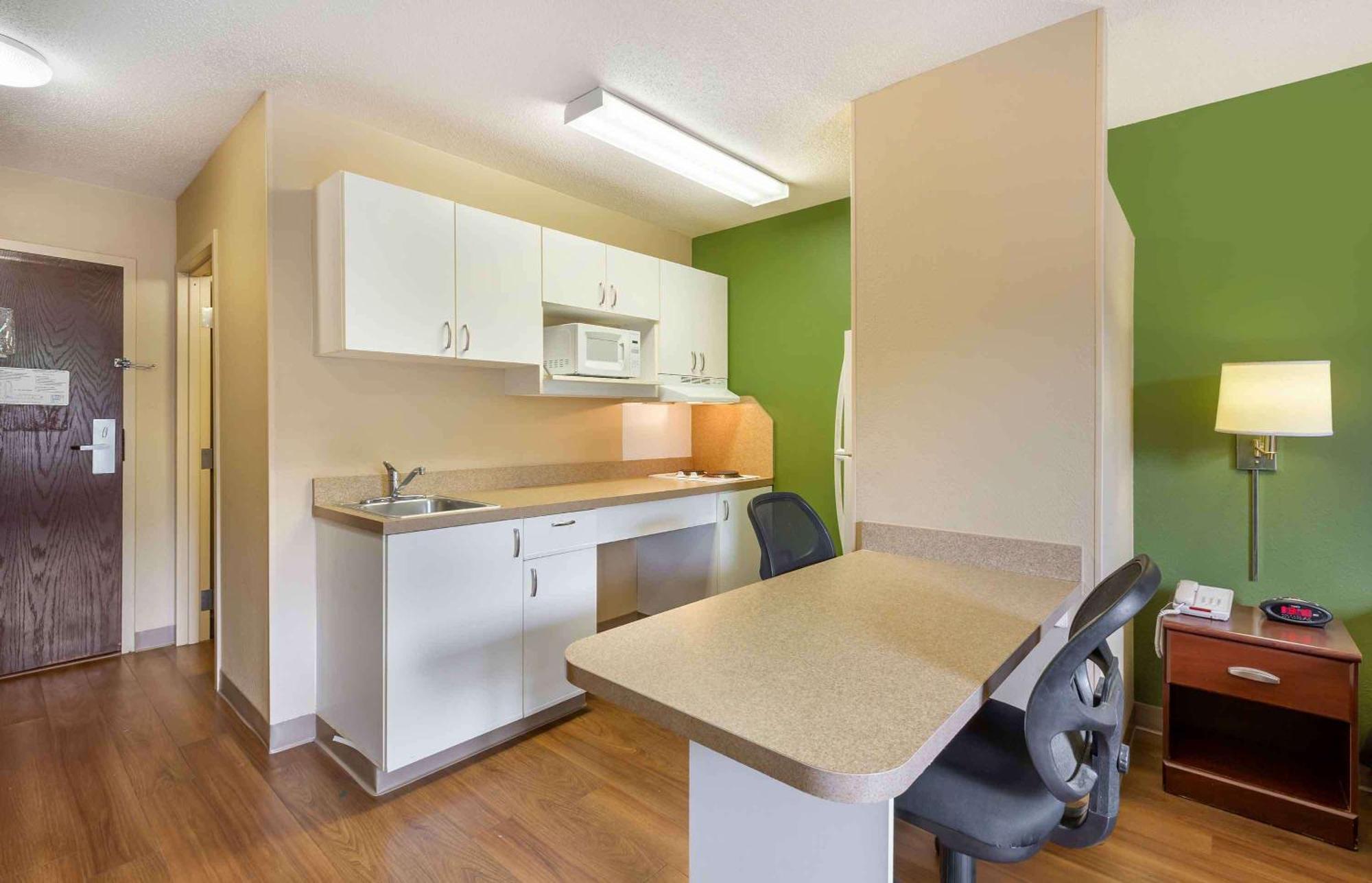 Extended Stay America Suites - Long Island - Bethpage Exterior photo